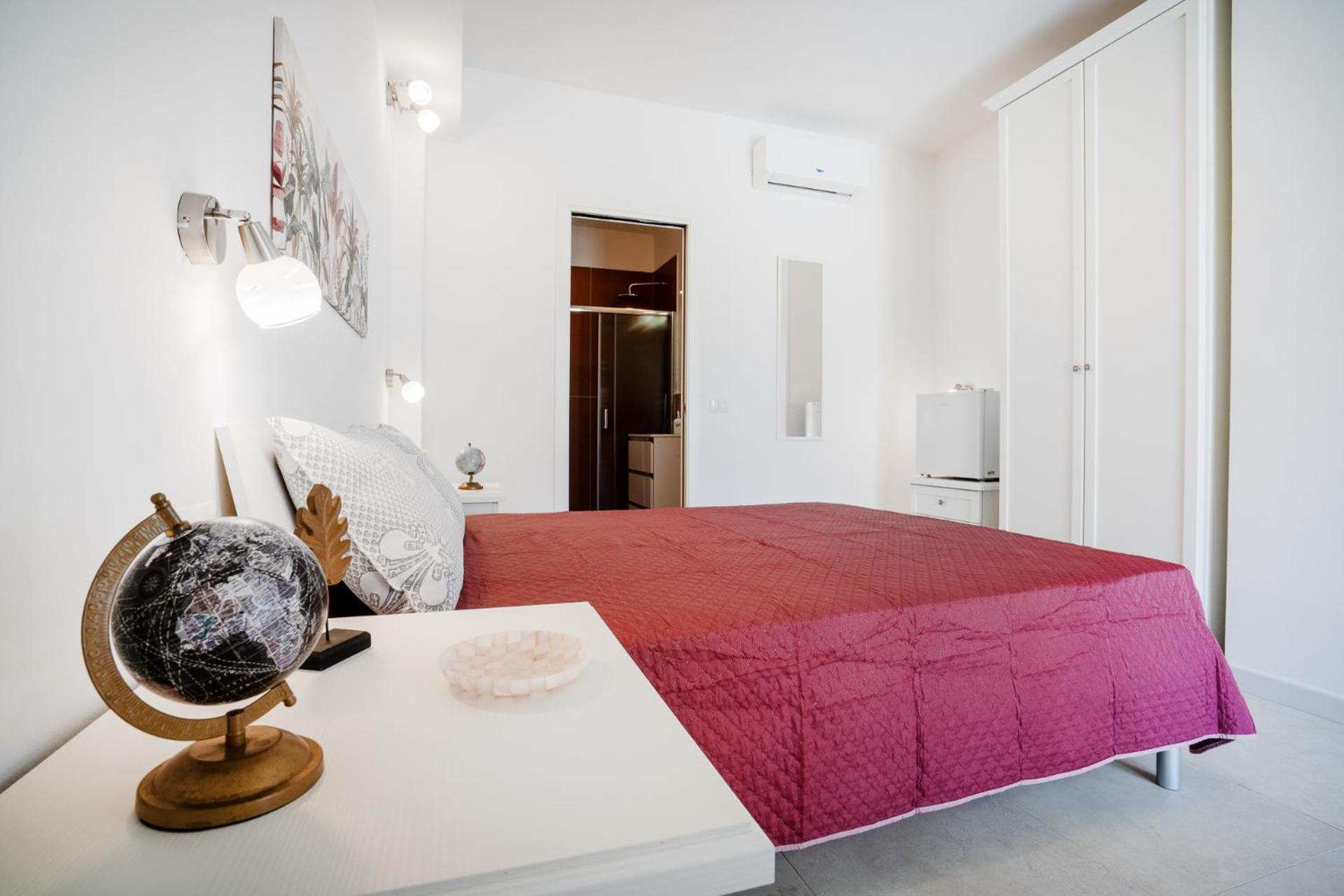 Ambra Holiday Rooms - Rooms & Beach San Teodoro  Exterior foto